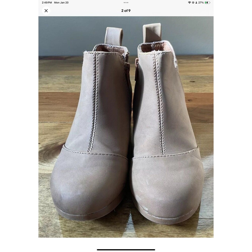 TOMS Kelsey Chelsea Slip-On Leather Elastic Wedge Bootie Tan Nubuck Youth 12